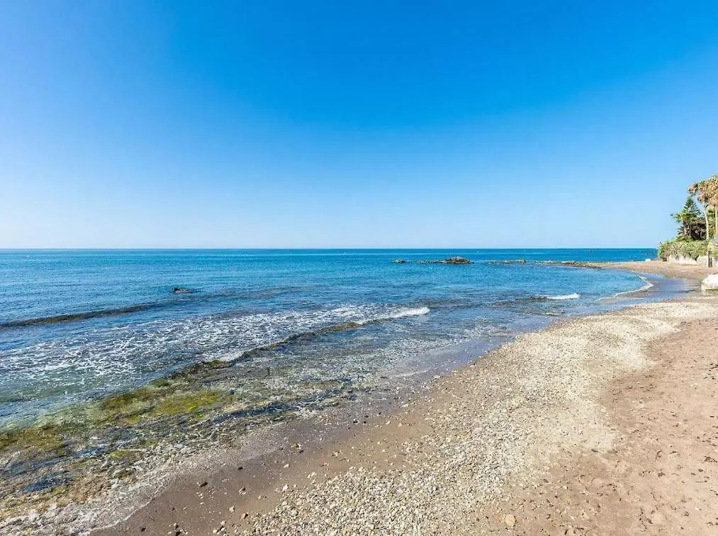 Apartamento Mohana 7 A Pie De Playa El Faro 0*,  Spain